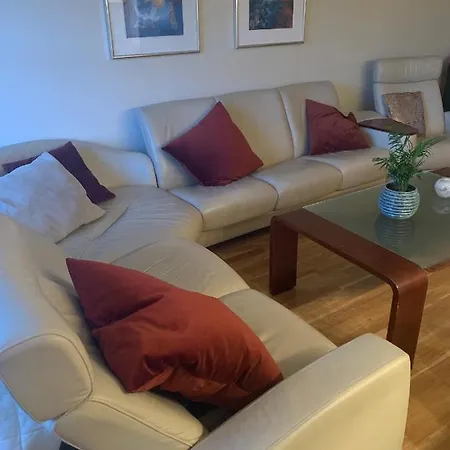 Bo I Hjertet Av Sunnmore Ålesund